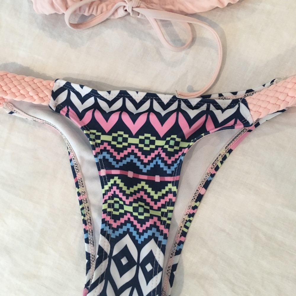 NEW Geo Pattern Bikini - Picture 6 of 8